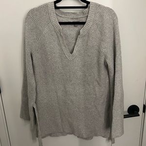 Long Sleeve V-Neck Sweater